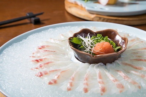 1656603900459985.jpg 攝圖網_500965720_生魚片(企業商用).jpg