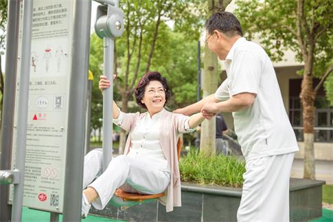 1666978191615118.jpg 攝圖網(wǎng)_501361893_banner_老年人戶外運(yùn)動鍛煉(非企業(yè)商用).jpg