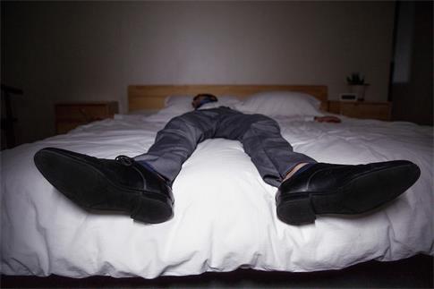 1714780042490800.jpg 攝圖網(wǎng)_501352504_疲憊的商務(wù)男性(企業(yè)商用).jpg